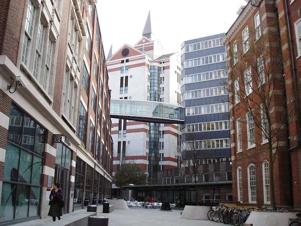 伦敦政治经济学院