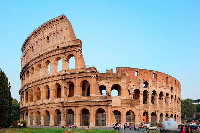 西班牙留学学费多少 西班牙留学学费多少