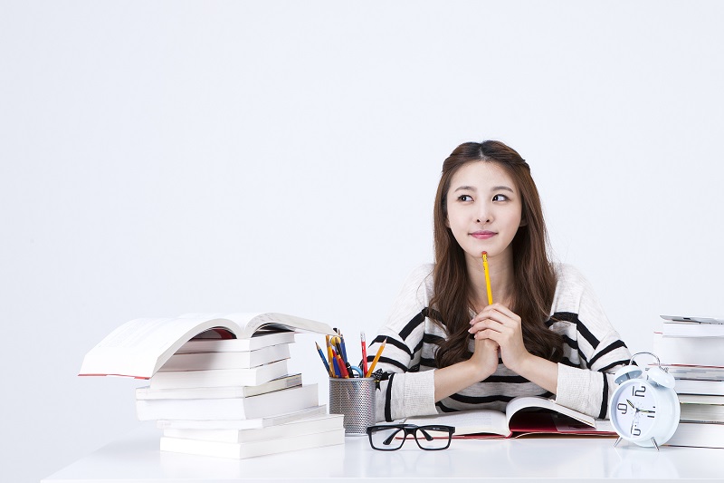 女生出国留学去哪里好