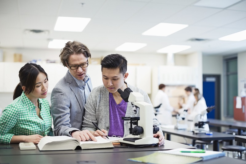 加拿大留学生可以打工吗 加拿大留学生可以打工吗