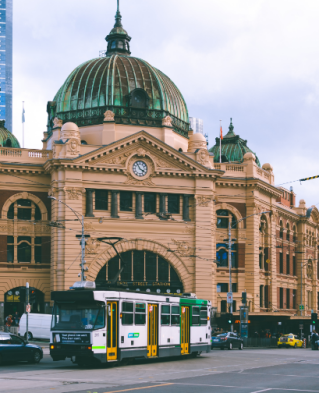 弗林德斯街火车站
